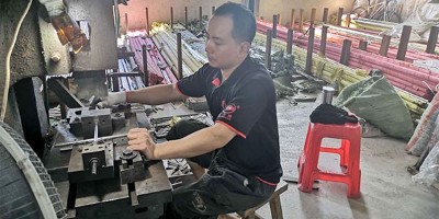 Weili Huang - Production Base of Products